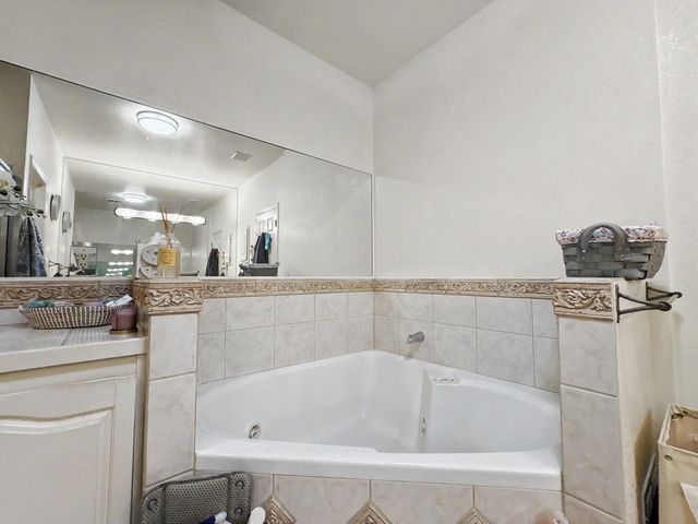 6316 Wilmington NE, Albuquerque, NM 87111