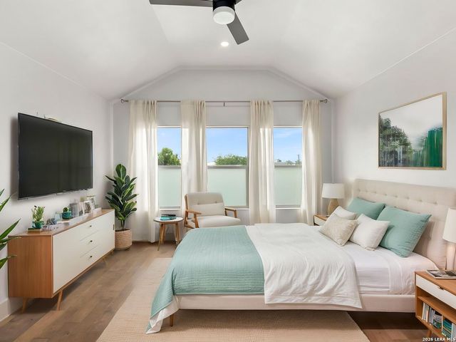119 E FEST STREET, San Antonio, TX 78204