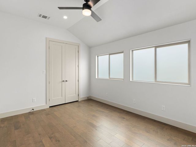 119 E FEST STREET, San Antonio, TX 78204