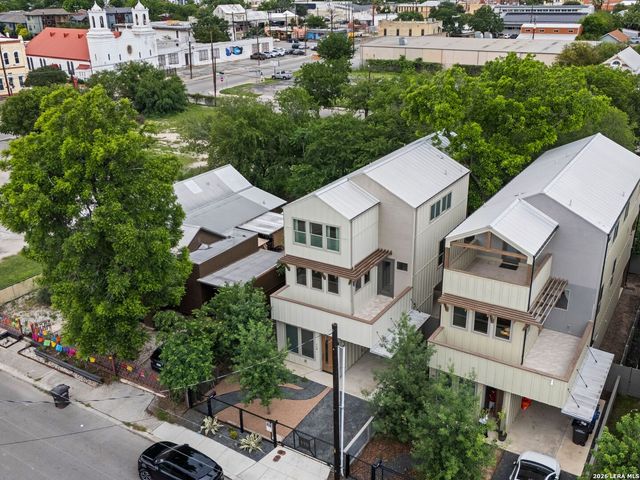 119 E FEST STREET, San Antonio, TX 78204