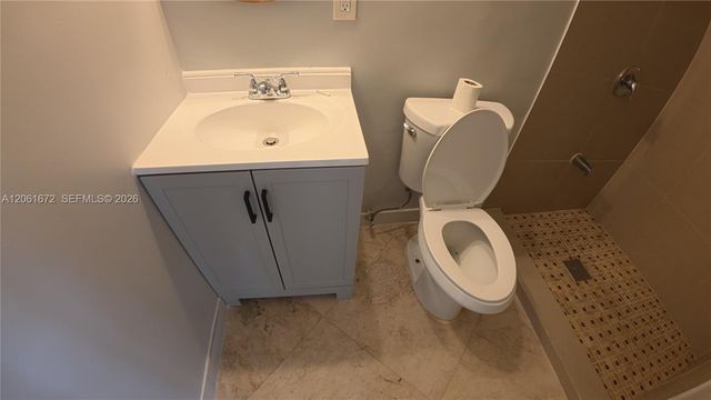 5400 SW 36th St 1, West Park, FL 33023