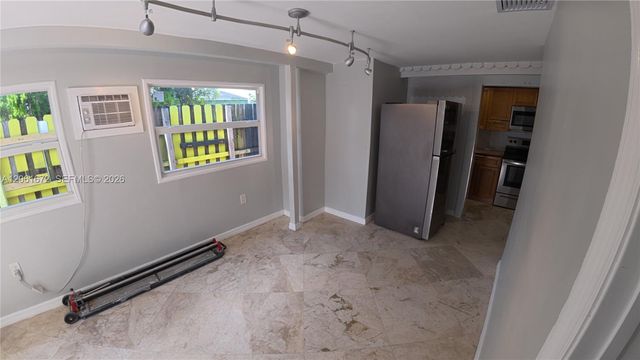 5400 SW 36th St 1, West Park, FL 33023