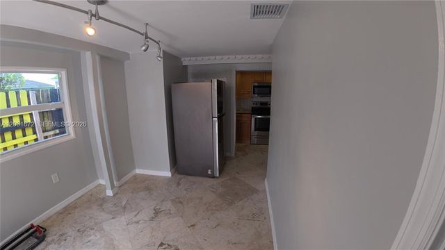 5400 SW 36th St 1, West Park, FL 33023
