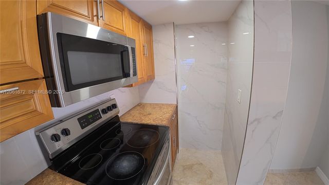 5400 SW 36th St 1, West Park, FL 33023