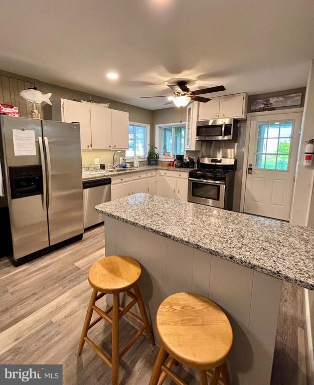 Image 11 of property listing at 1240 HUDSON RD, Cambridge, MD 21613