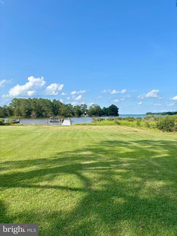 Image 17 of property listing at 1240 HUDSON RD, Cambridge, MD 21613