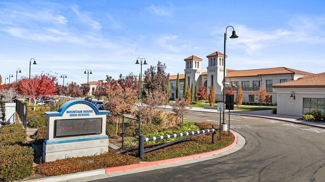 436 Chase St, Tracy, CA 95391