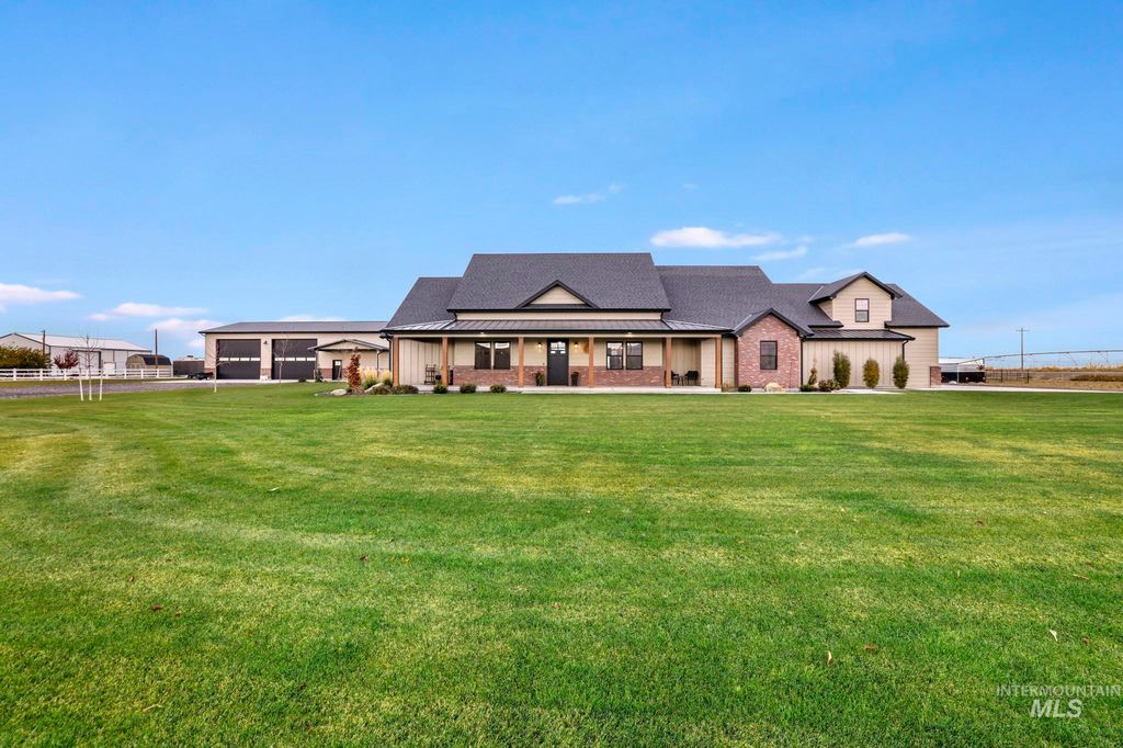 394 East 300 South, Burley, ID 83318 photo 1