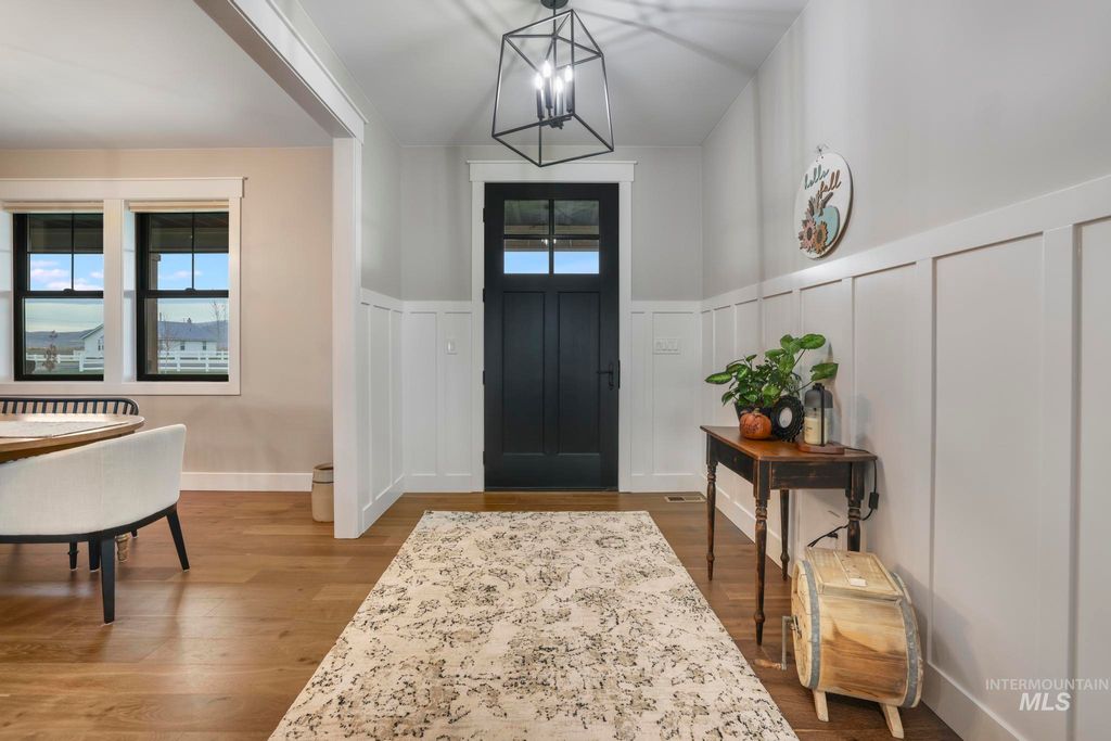 394 East 300 South, Burley, ID 83318 photo 4