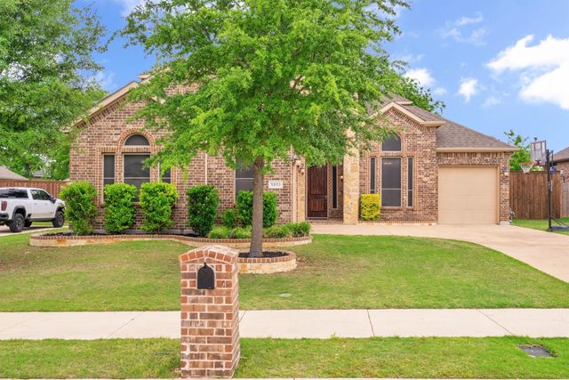 3233 Burgundy Lane, Midlothian, TX 76065