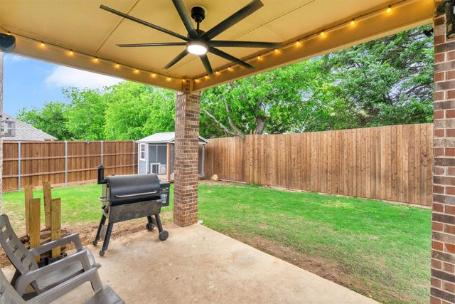 3233 Burgundy Lane, Midlothian, TX 76065