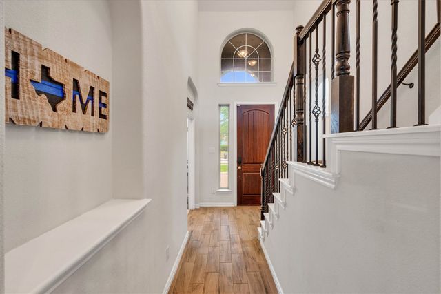 3233 Burgundy Lane, Midlothian, TX 76065