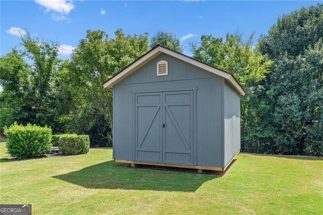 11 Hamil Court NW, Cartersville, GA 30120