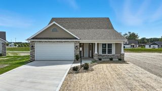 4819 Windrow Way, Fort Wayne, IN 46818