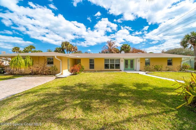 901 S Palm Avenue, Indialantic, FL 32903