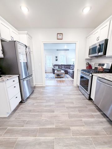 347 Riverview Drive, Plainwell, MI 49080