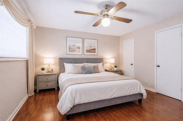 17011 Kings Walk Lane, Houston, TX 77070