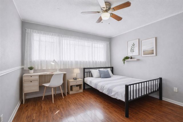 17011 Kings Walk Lane, Houston, TX 77070