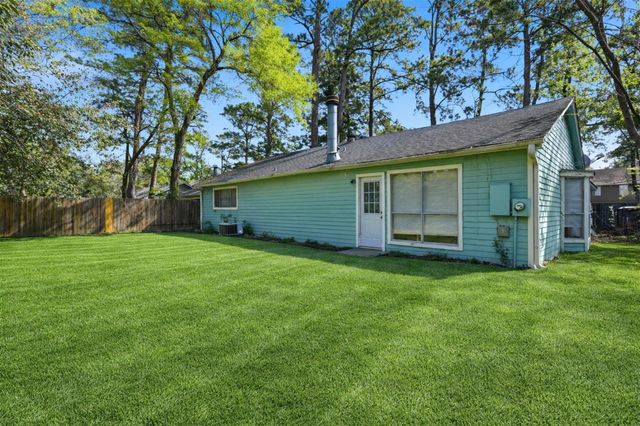 17011 Kings Walk Lane, Houston, TX 77070