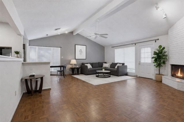 17011 Kings Walk Lane, Houston, TX 77070