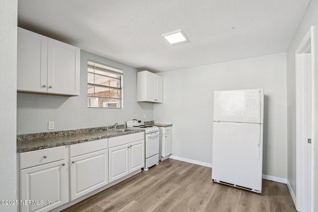 1912 PULLMAN Court, Jacksonville, FL 32209