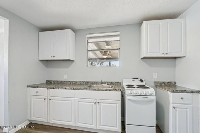 1912 PULLMAN Court, Jacksonville, FL 32209