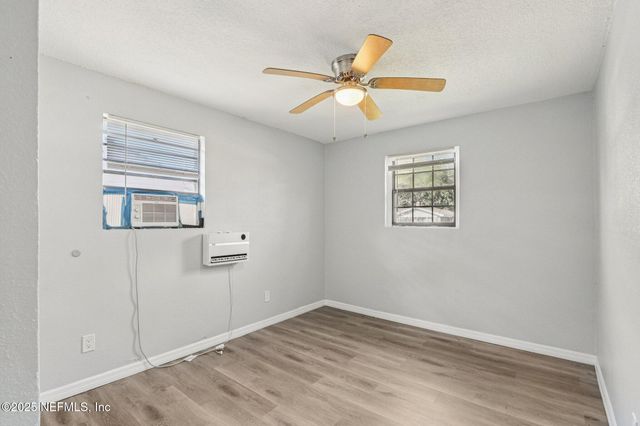 1912 PULLMAN Court, Jacksonville, FL 32209