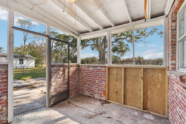 1912 PULLMAN Court, Jacksonville, FL 32209