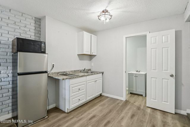 1912 PULLMAN Court, Jacksonville, FL 32209