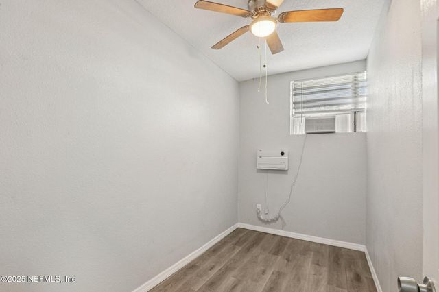 1912 PULLMAN Court, Jacksonville, FL 32209