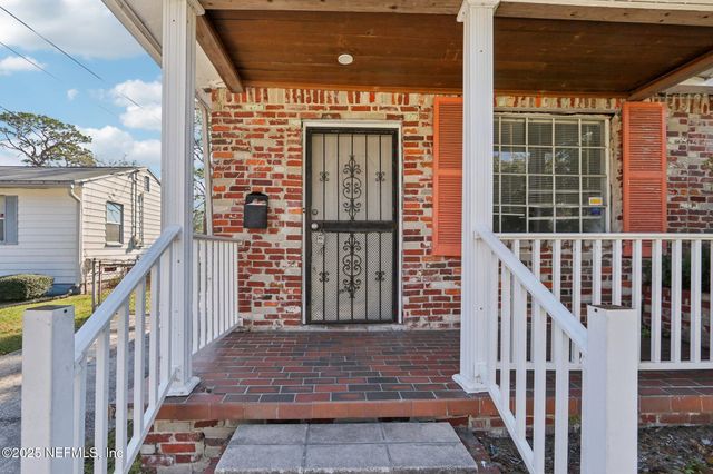 1912 PULLMAN Court, Jacksonville, FL 32209