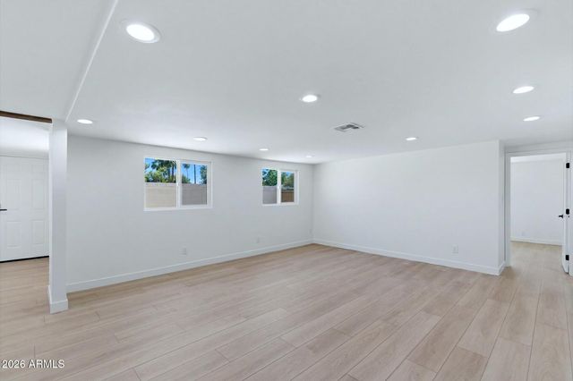 4623 E DEVONSHIRE Avenue, Phoenix, AZ 85018