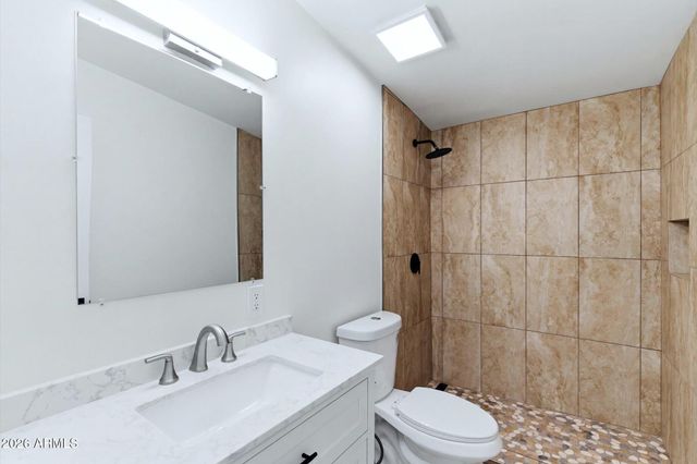 4623 E DEVONSHIRE Avenue, Phoenix, AZ 85018