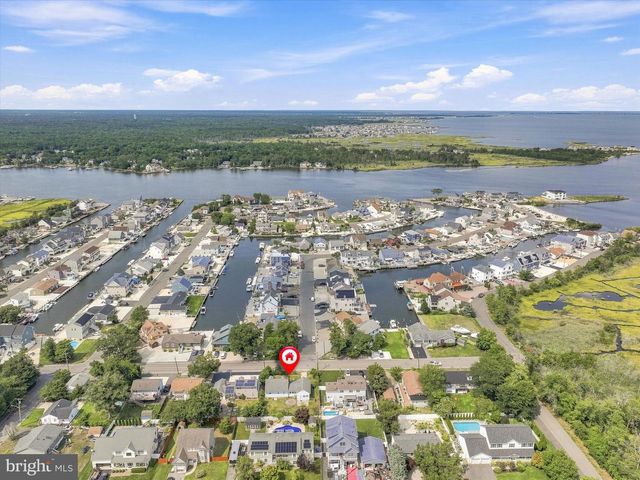 909 CLAIRMORE AVE, Lanoka Harbor, NJ 08734