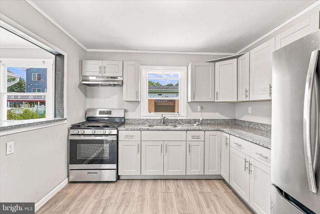 909 CLAIRMORE AVE, Lanoka Harbor, NJ 08734