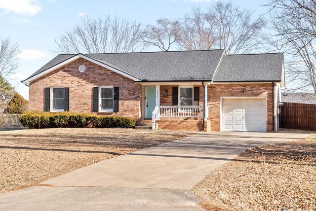 1875 Needmore Rd, Clarksville, TN 37042