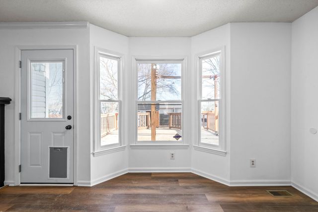 1875 Needmore Rd, Clarksville, TN 37042