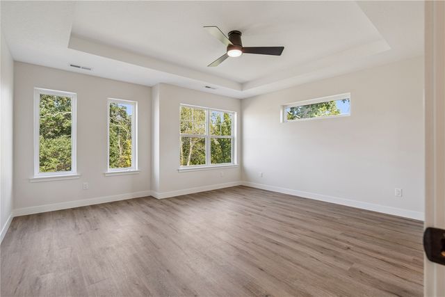 6832 Bottom Land Lane, Cedar Rapids, IA 52403