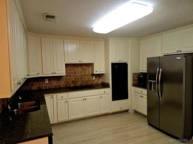 1505 PRAIRIE Lane, Montgomery, AL 36117