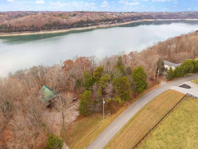 293 Old Waitsboro Road, Bronston, KY 42518