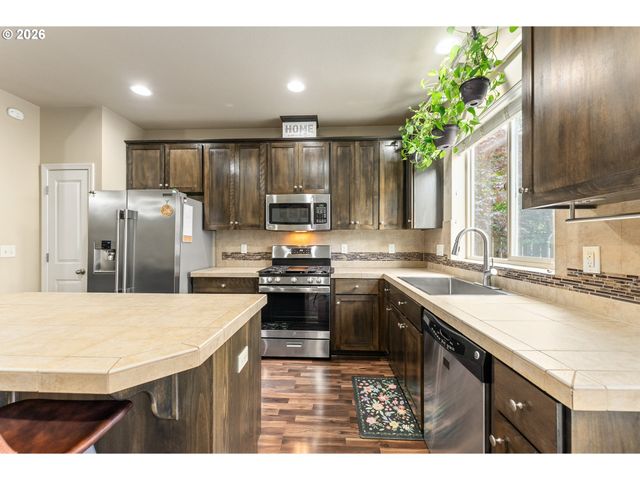 16406 Se Scoria Ln, Damascus, OR 97089