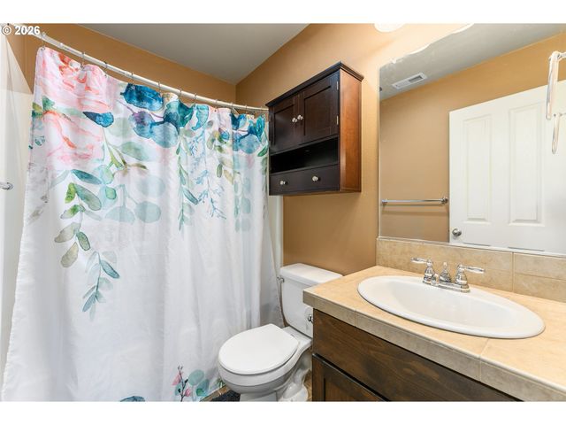 16406 Se Scoria Ln, Damascus, OR 97089