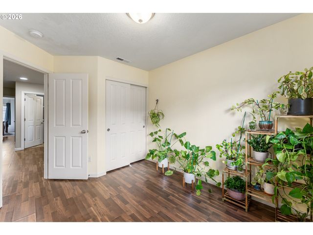 16406 Se Scoria Ln, Damascus, OR 97089