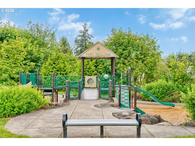 16406 Se Scoria Ln, Damascus, OR 97089