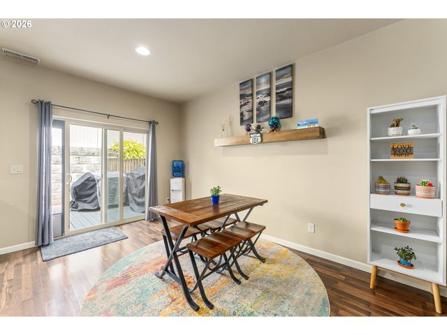 16406 Se Scoria Ln, Damascus, OR 97089