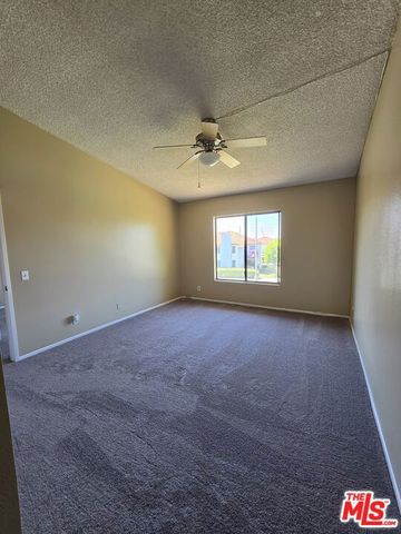 1150 S Meadow Lane 30, Colton, CA 92324