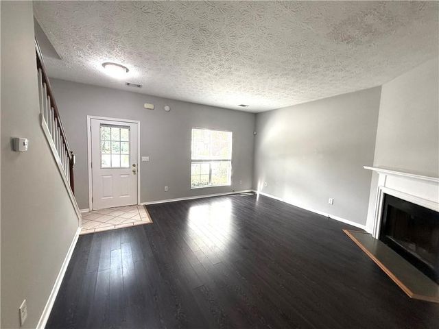 805 Wedgewood Way, Sandy Springs, GA 30350