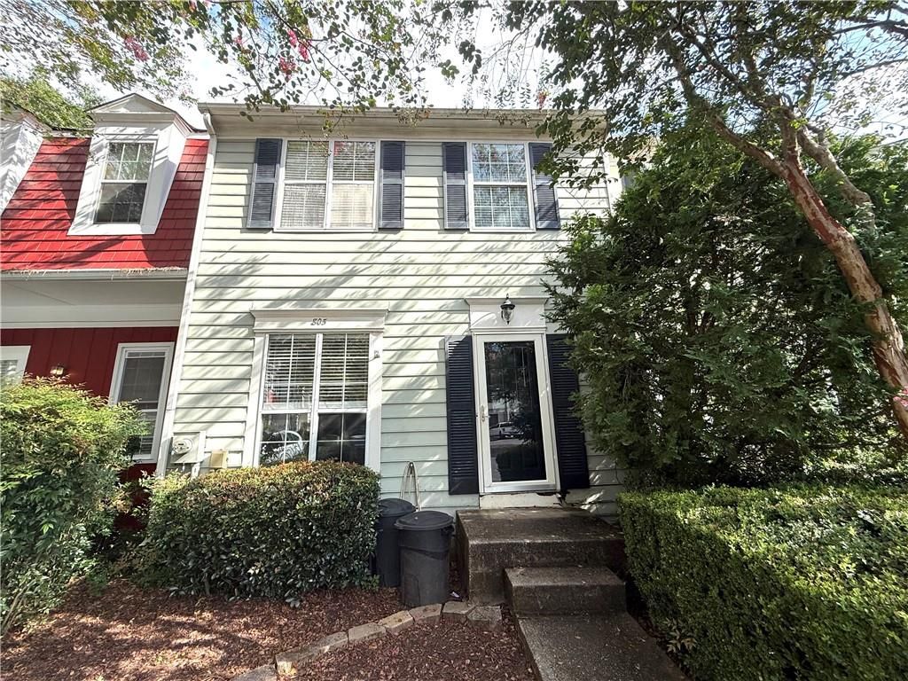 805 Wedgewood Way, Sandy Springs, GA 30350
