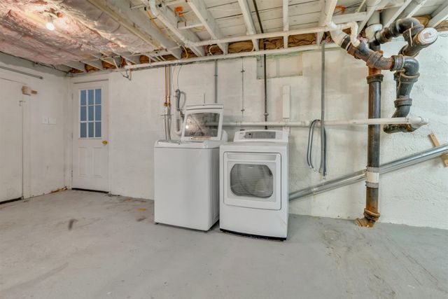 1 Middlebrook Road, Dover, NH 03820