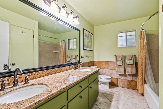 2302 E Mitchell Street, Tucson, AZ 85719